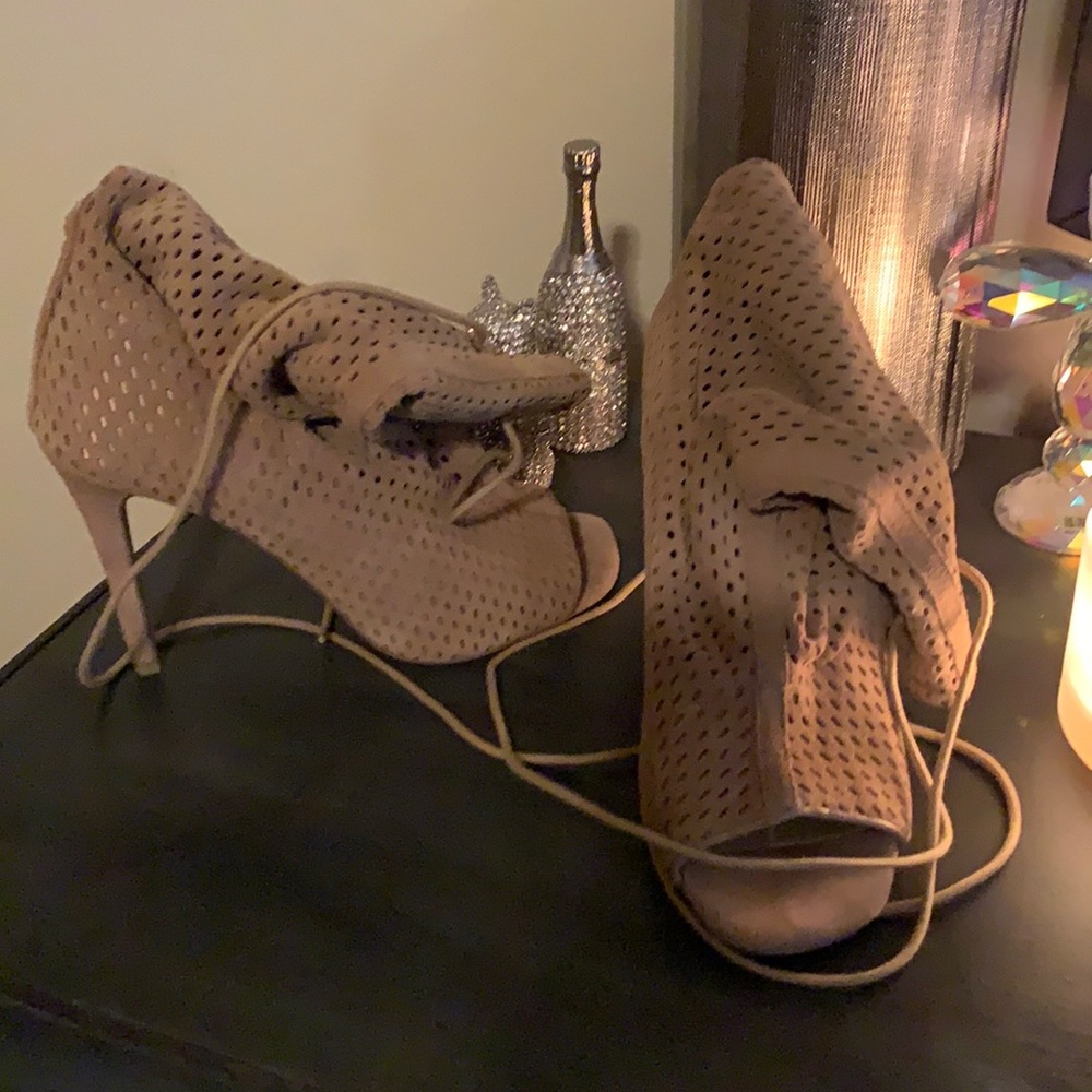 Forsaken Steve Madden Booties